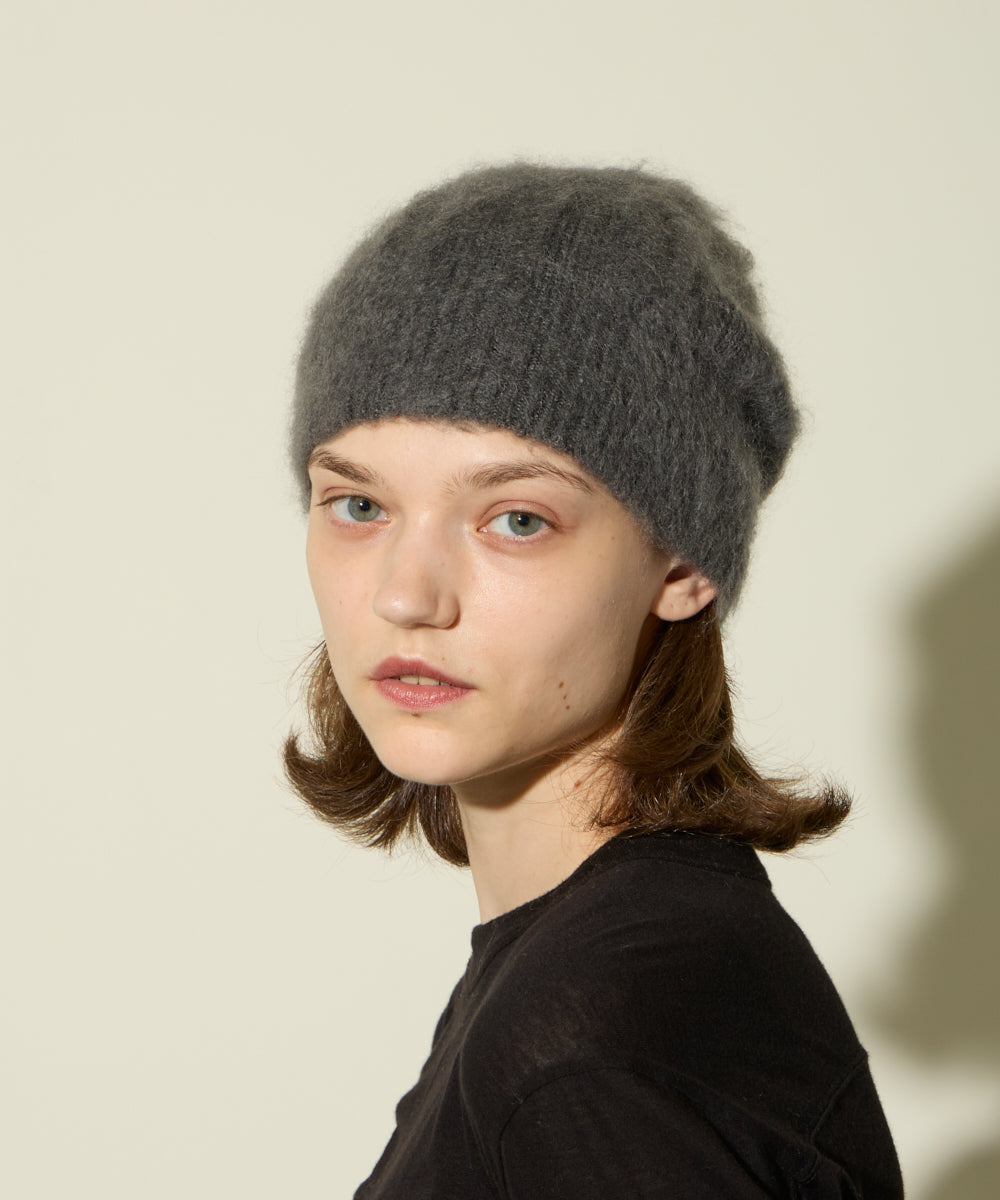 美品 AKRIS マルベリーシルク カシミヤ ハイネックモヘアニット アイボリー ASAUCE MELER | モヘヤシルクヘアリー コンパクトワッチ - アマン