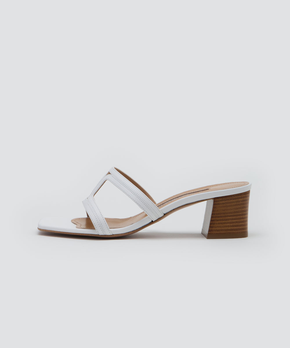 ■PELLICO■CANALE カナーレ チャンキーサンダル5CM PELLICO | カナーレ サンダル 5.0cm WHITE - アマンオンライン