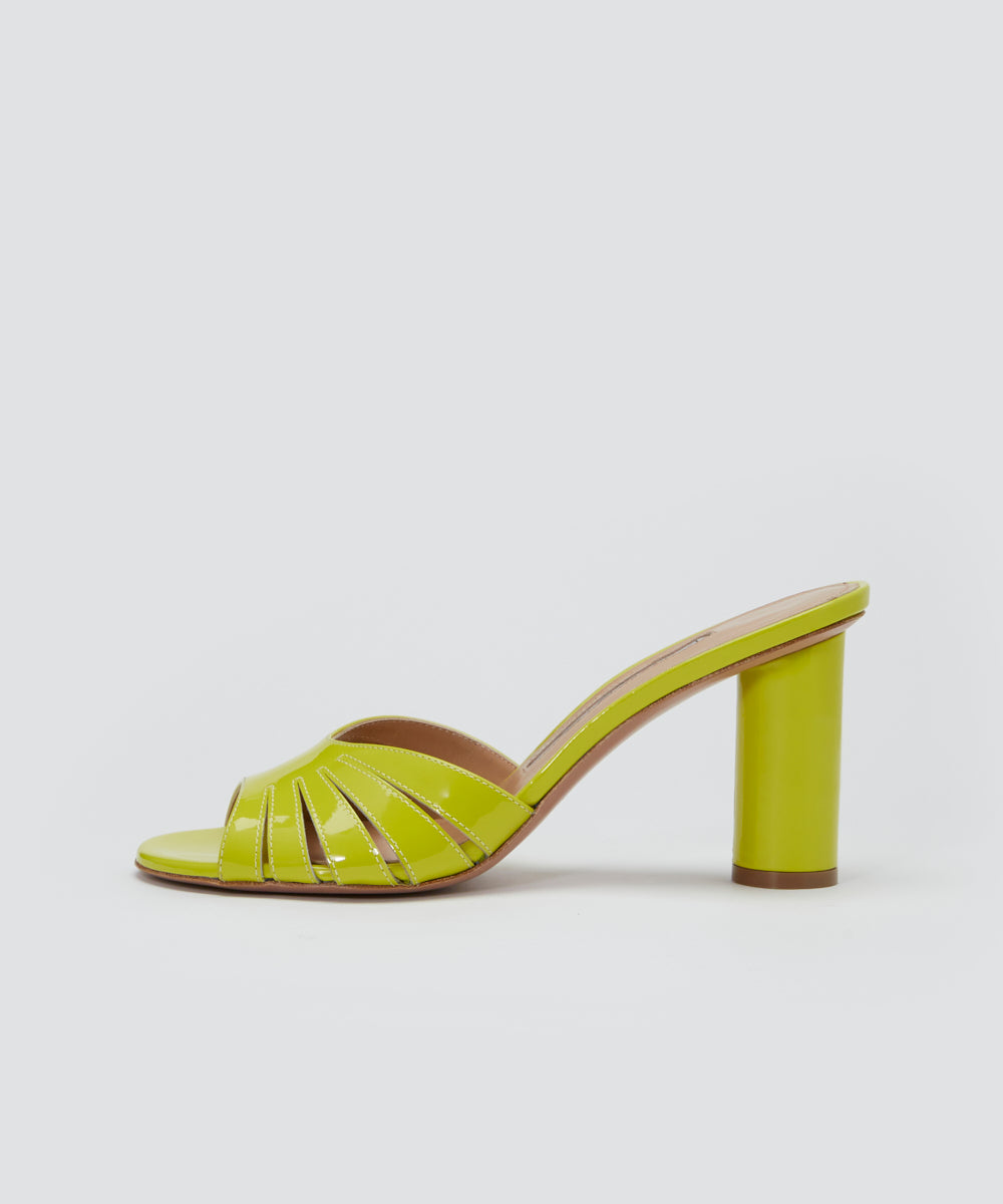 PELLICO SOLE エナメル サンダル 8.0cm LIME サンダル AMAN