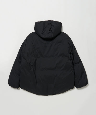 COMBE リラックスシルエット ダウンジャケット