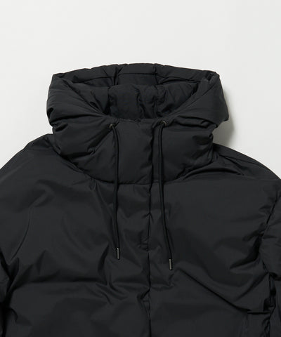 COMBE リラックスシルエット ダウンジャケット