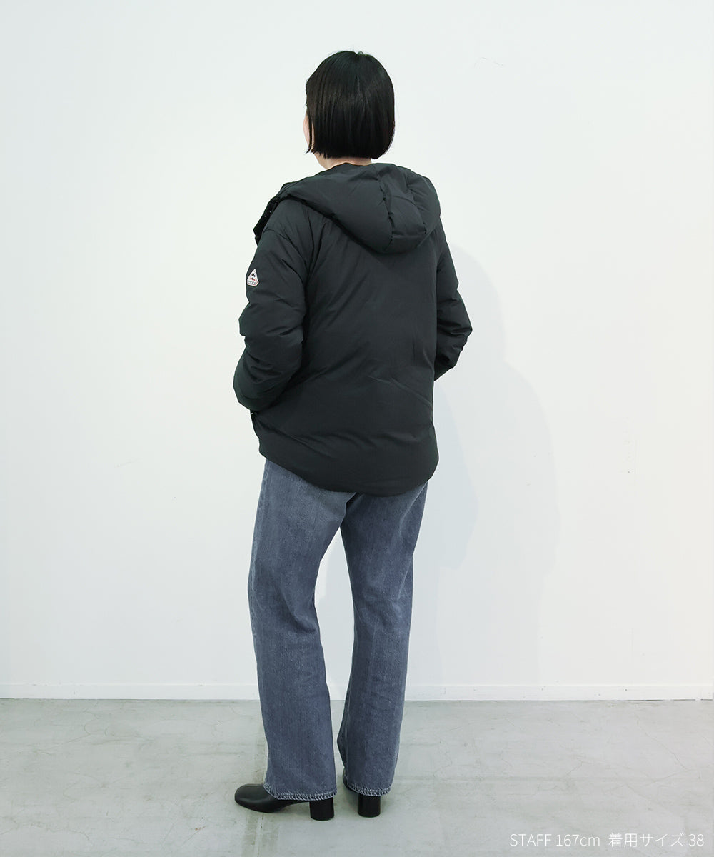 COMBE リラックスシルエット ダウンジャケット