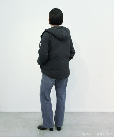 COMBE リラックスシルエット ダウンジャケット
