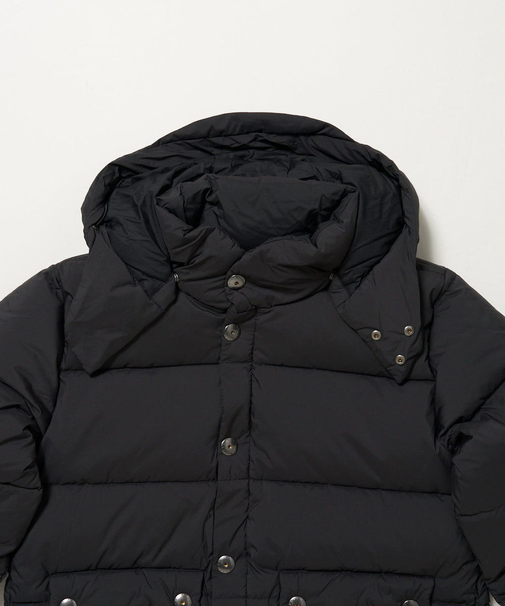 TROYES ダウンジャケット