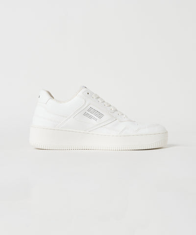 CORN GN1 スニーカー  FULL WHITE