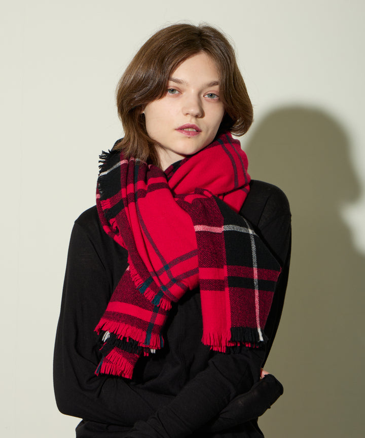 最終値下げ！deres 赤　ストール 最終値下げ！deres 赤 ストール