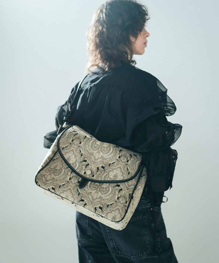 A VACATION | KIKI SLD ONYX - アマンオンラインストア – AMAN ONLINE