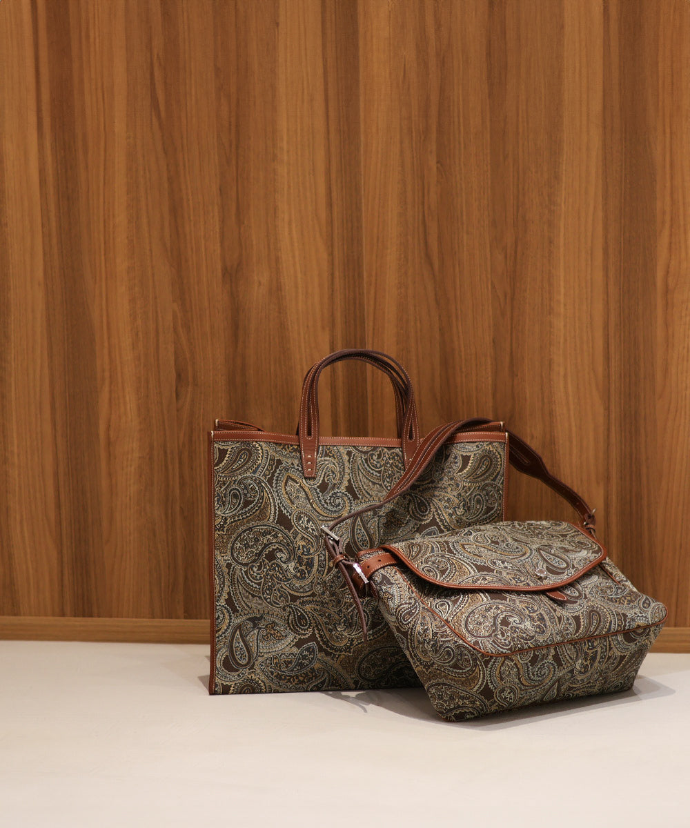 最終価格！【美品】A VACATION タンクトート　Lサイズ A VACATION | TANK LAKE - アマンオンラインストア – AMAN ONLINE STORE