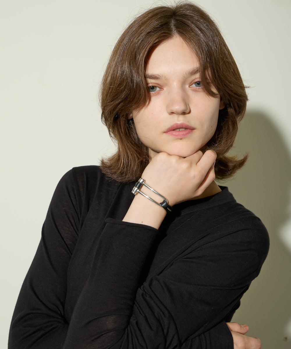 Buckle x Leather ブレスレット
