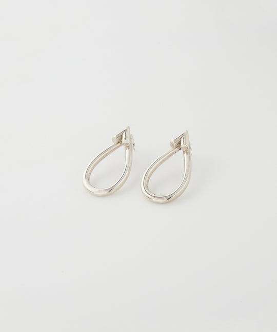 TEARDROP ピアス SILVER (シルバー)