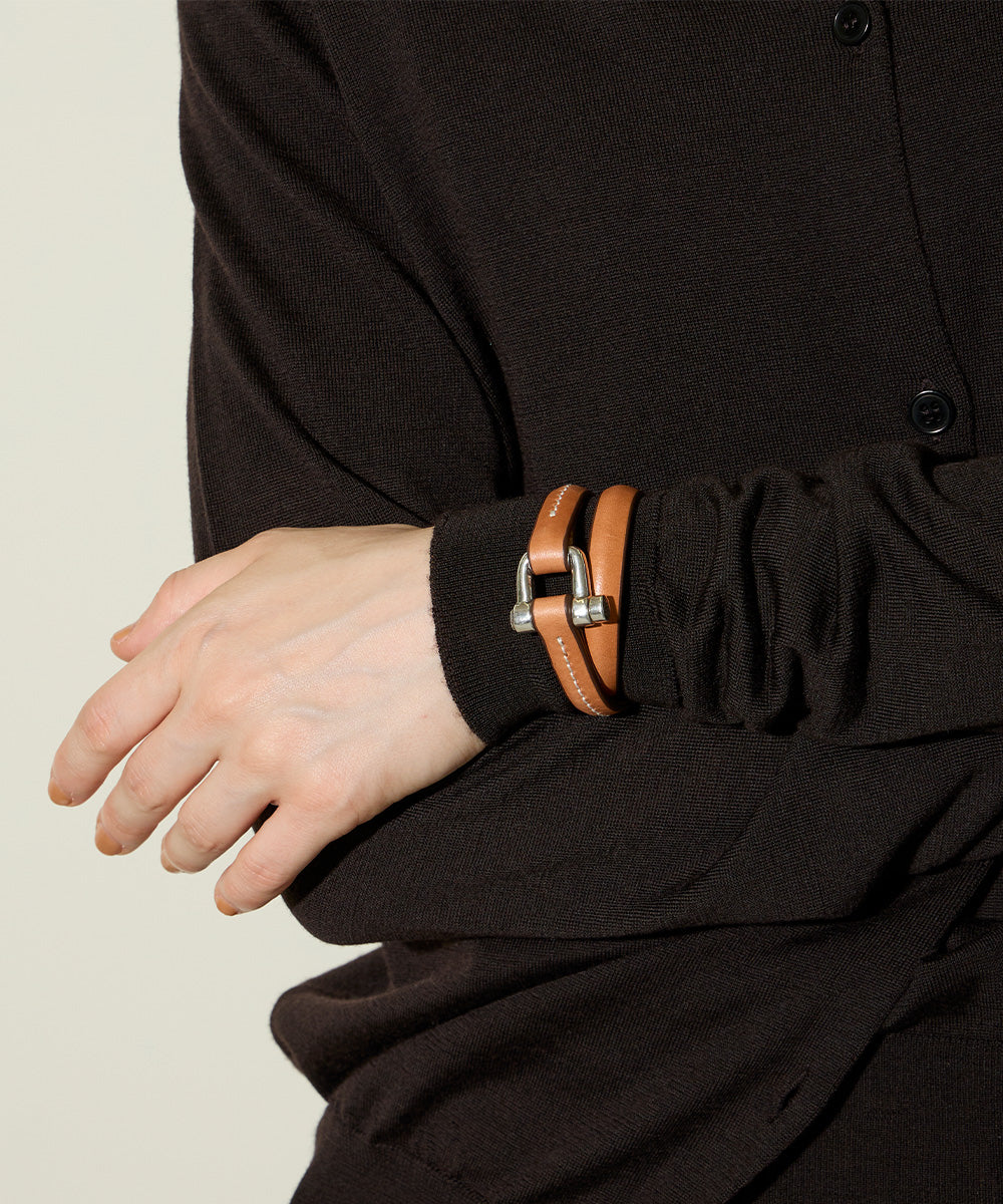 Small Buckle x Leather 2連 ブレスレット