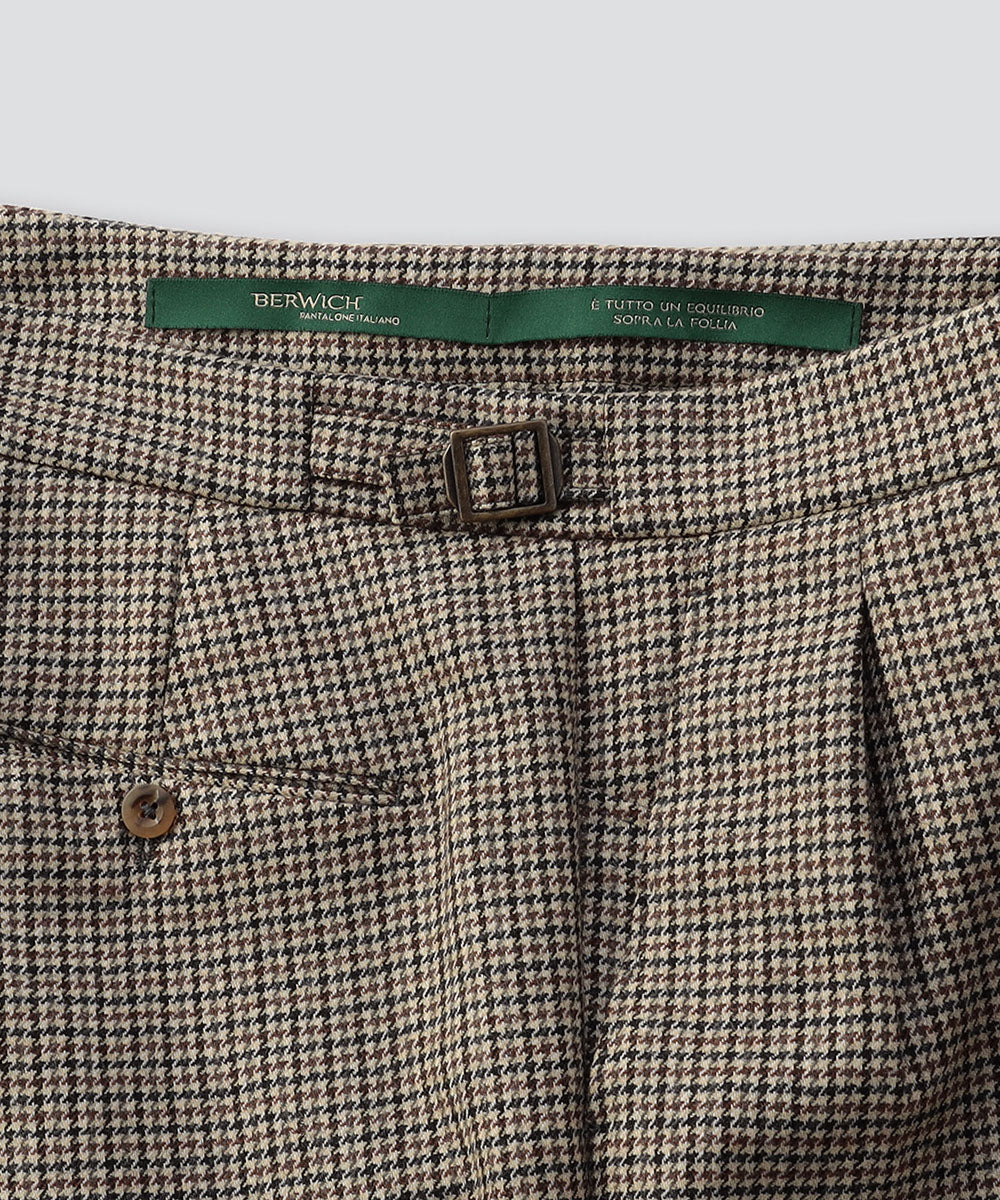 BERWICH SCOTCH ツープリーツアジャスターパンツ　グレージュ44 ベルウィッチ / BERWICH / スコッチ / SCOTCH / ツープリーツ