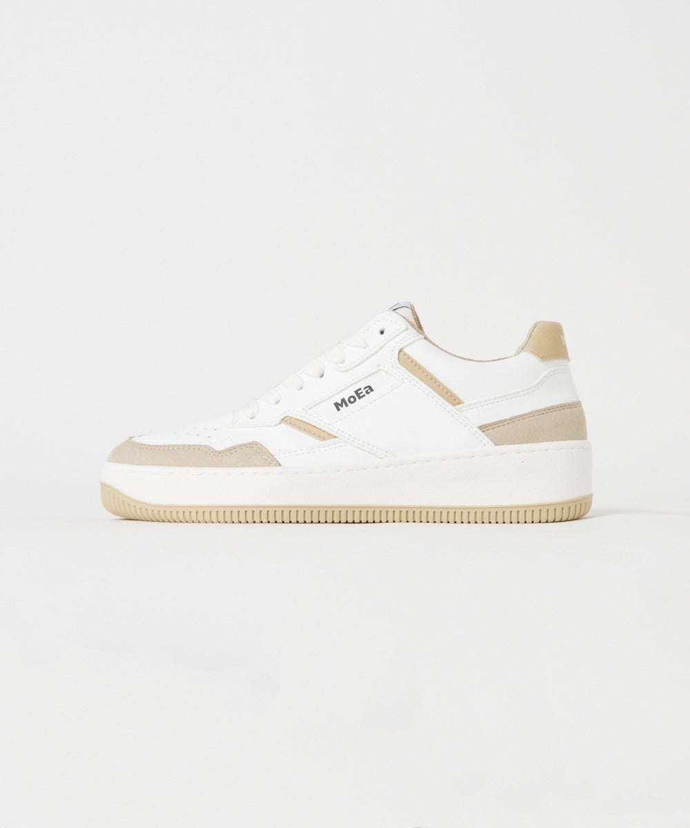 CORN GN1 スニーカー WHITE & BEIGE SUEDE
