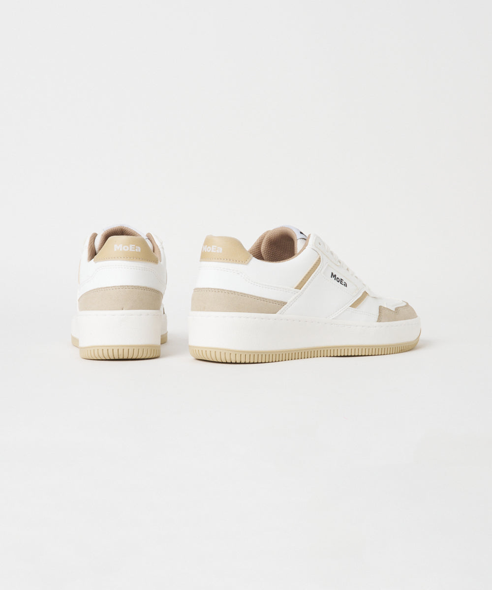 CORN GN1 スニーカー WHITE & BEIGE SUEDE