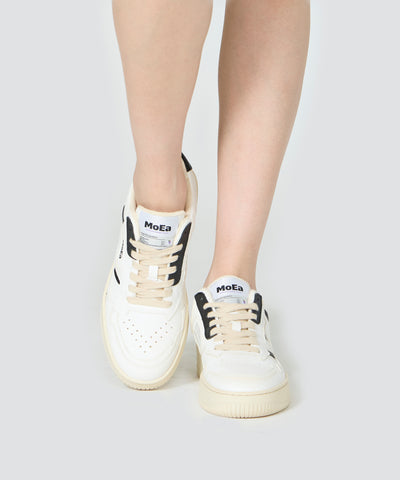 CORN GN1 スニーカー RETRO WHITE & BLACK