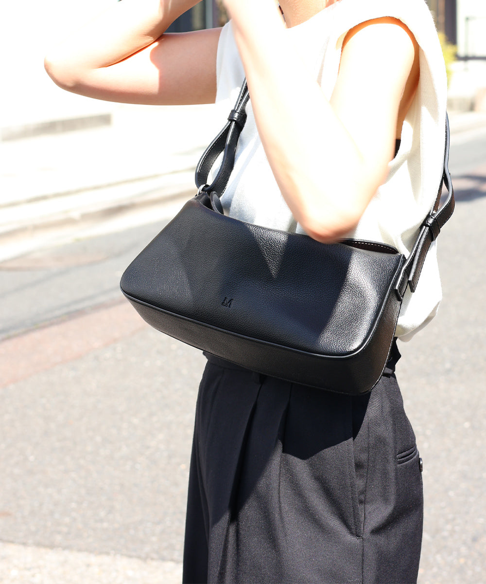 &MyuQ | UPIS (ユピス) ソフト ショルダーバッグ - アマン