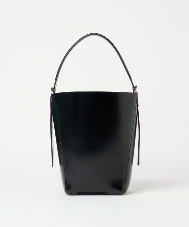 新品未使用ミカーレミカーレ希少ブラック ショルダーバッグ 523 デザイン 刺繍ショルダーバッグ/ポーチ【ne Quittez pas】|ネミカ