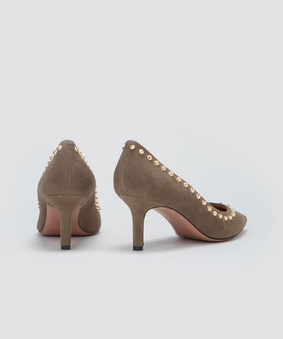 ANIMA スタッズパンプス 6.5cm TAUPE
