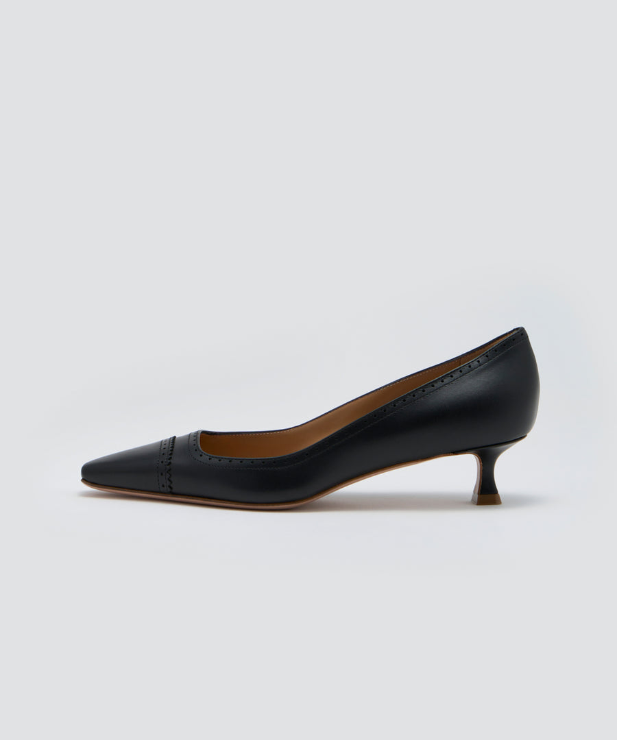 VENERE メダリオン パンプス 3.5CM BLACK