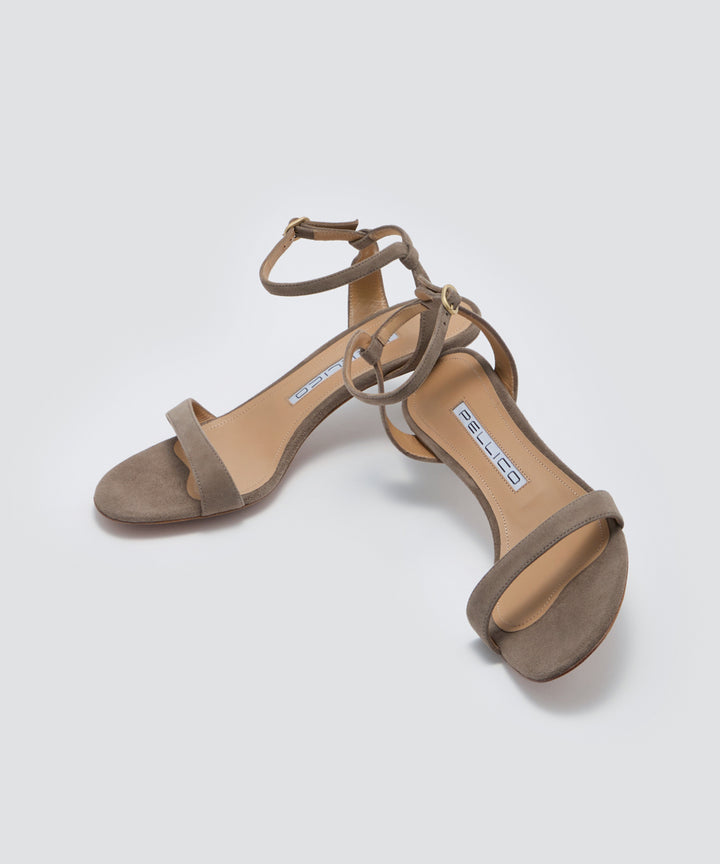 PELLICO | アンクルストラップ サンダル 5.0cm TAUPE - アマン