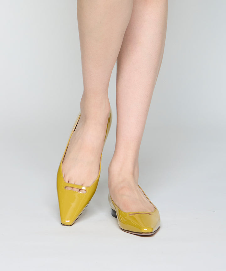 PELLICO アネッリソレッラ エナメル パンプス 1.0cm MUSTARD