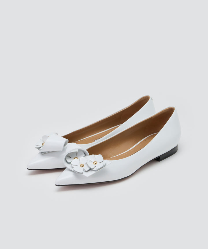 PELLICO | ガラスレザー パンプス 1.0cm CREAM WHITE - アマンオンラインストア – AMAN ONLINE STORE