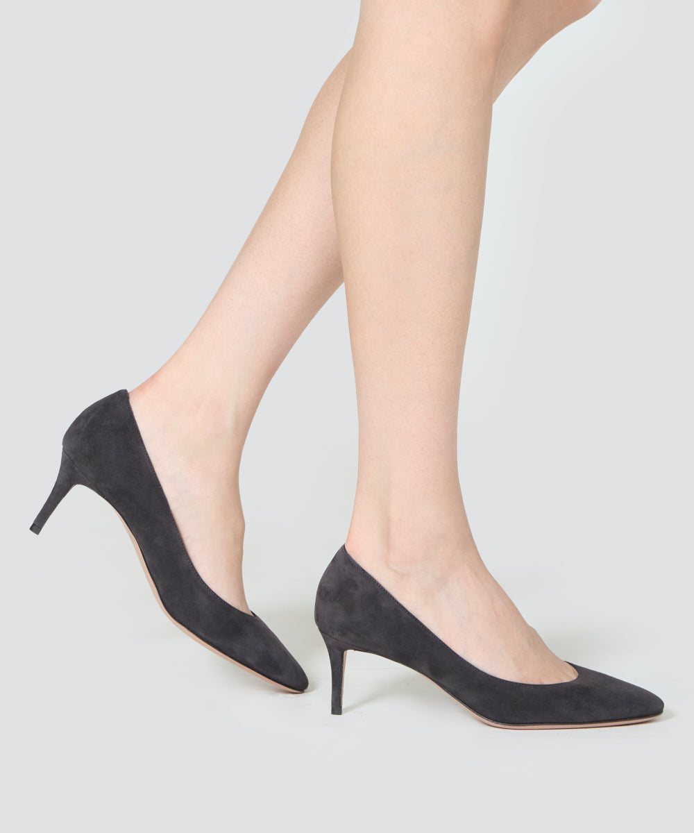 PELLICO | スウェード パンプス 6.0cm CHARCOAL GREY - アマン
