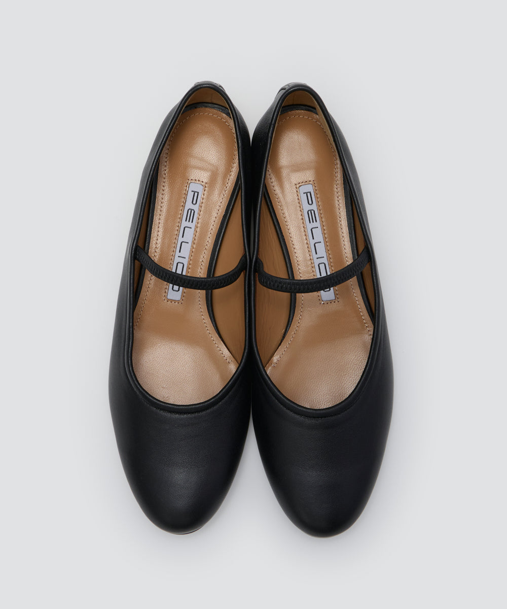 ぺリーコ　PELLICO メリージェーン　エナメルパンプス　黒 PELLICO | メリージェーン パンプス 1.0cm BLACK - アマン