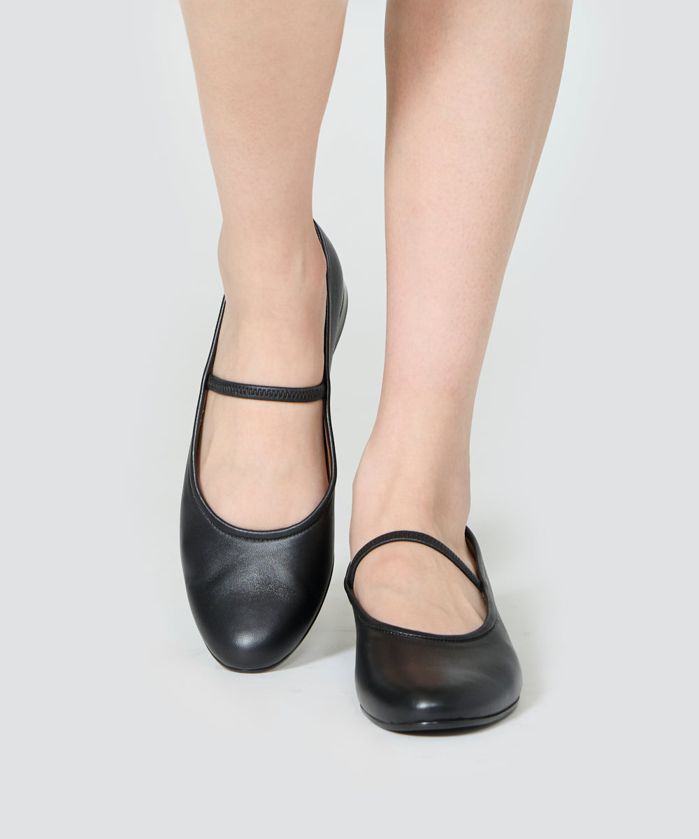 PELLICO | メリージェーン パンプス 1.0cm BLACK - アマン