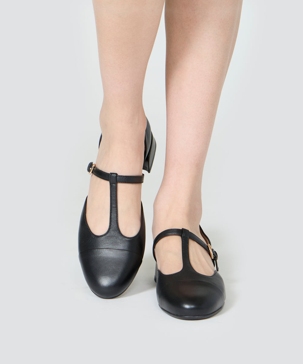 TAPA Tストラップ パンプス 2.5cm BLACK