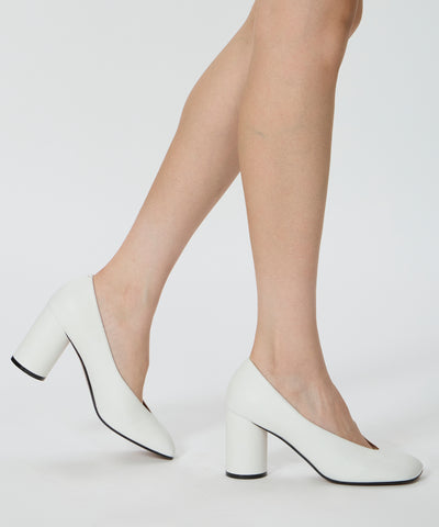 VOLA パンプス 8.0cm WHITE