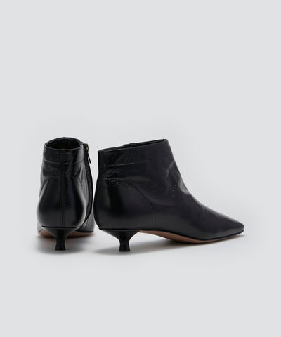 NORA ショートブーツ 3.0cm BLACK