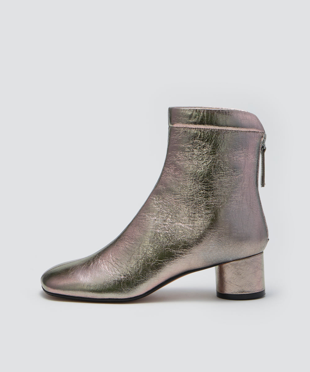 VOLA ショートブーツ 4.5cm SILVER