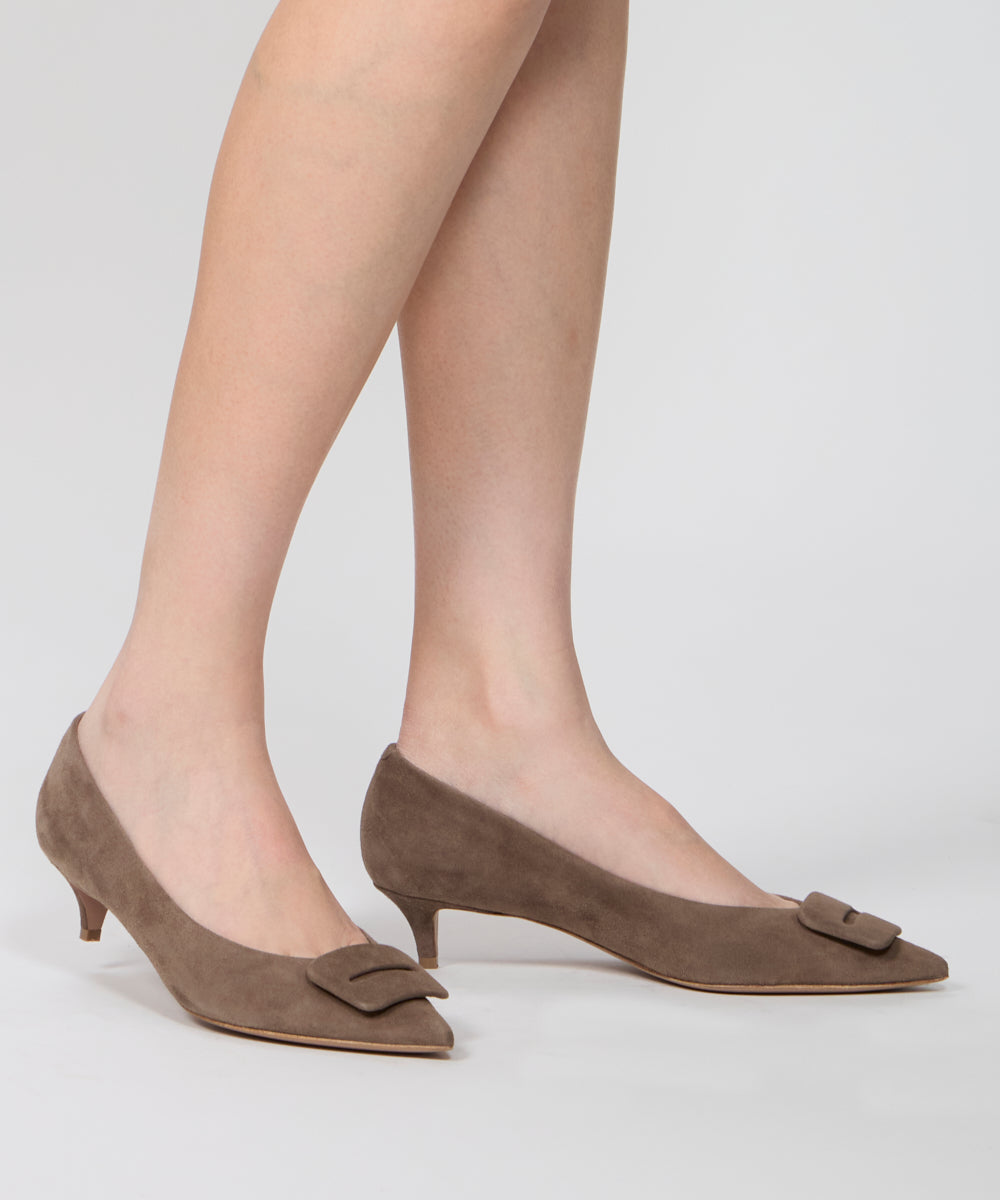 PELLICO | ANIMA アネッリフィッビア スウェード パンプス 3.5cm TAUPE