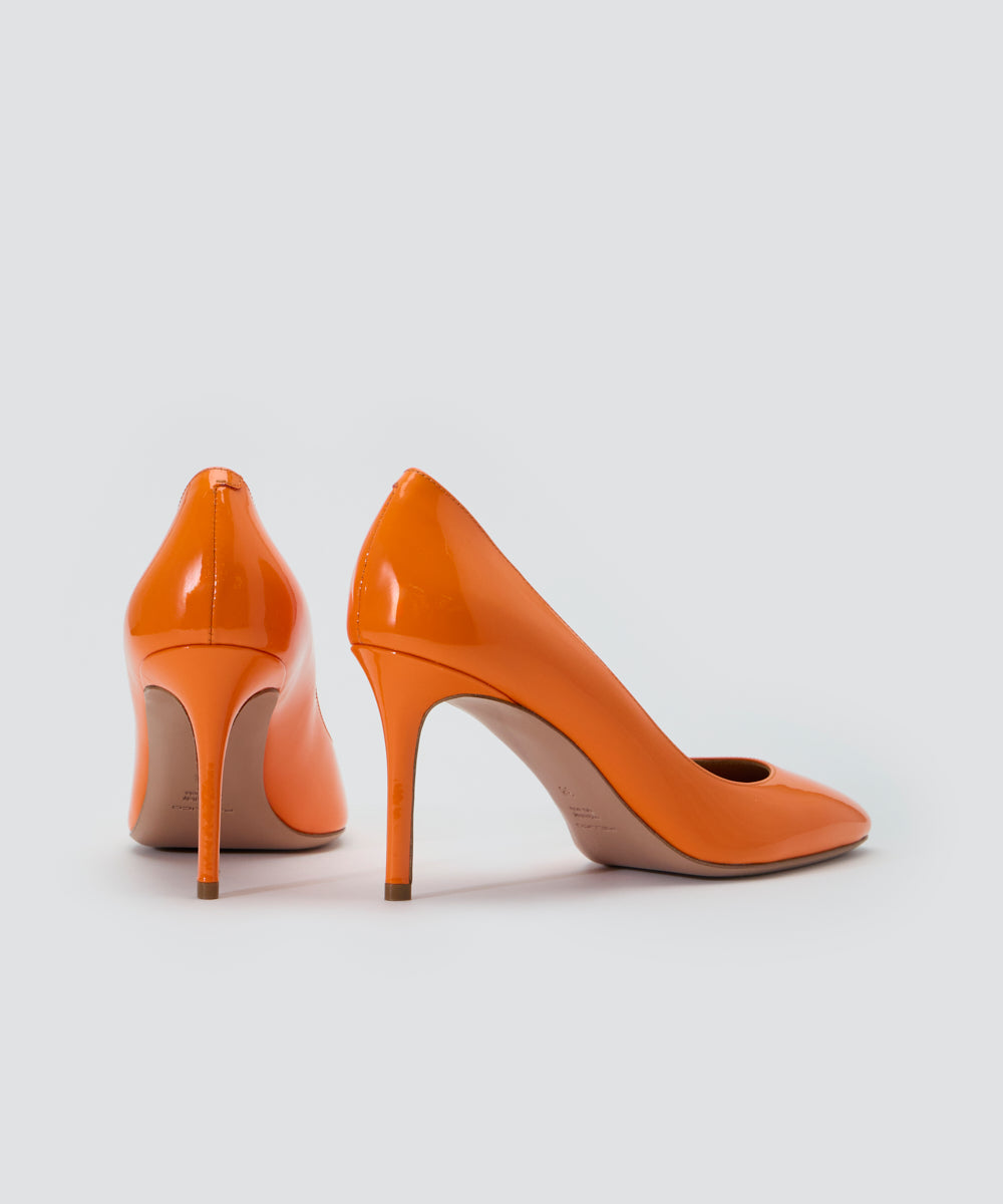 PELLICO | NICLA エナメル パンプス 8.5cm ORANGE - アマンオンライン