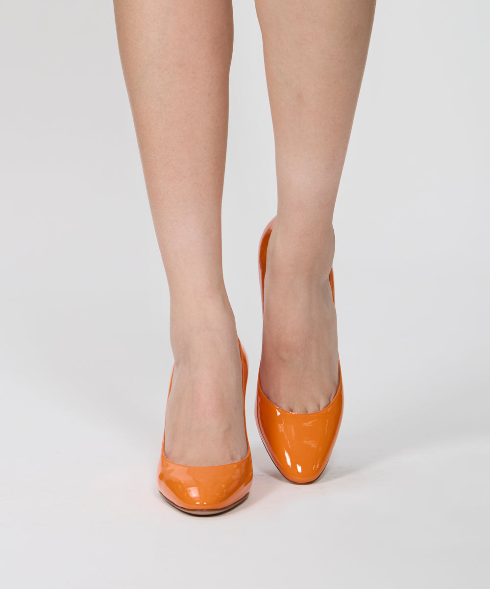 PELLICO | NICLA エナメル パンプス 8.5cm ORANGE - アマンオンライン