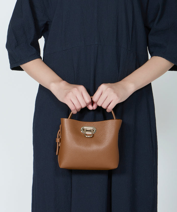 PELLICO BAG バッグ CAMEL ハンドバッグ AMAN ONLINE STORE