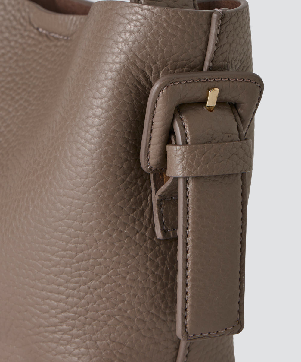 ANELLI TURNLOCK MINI バッグ TAUPE