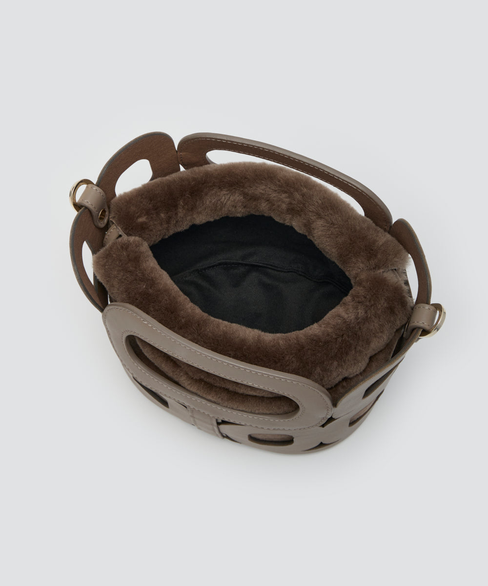 ANELLI HANDLES MINI WITH FUR バッグ EARTH