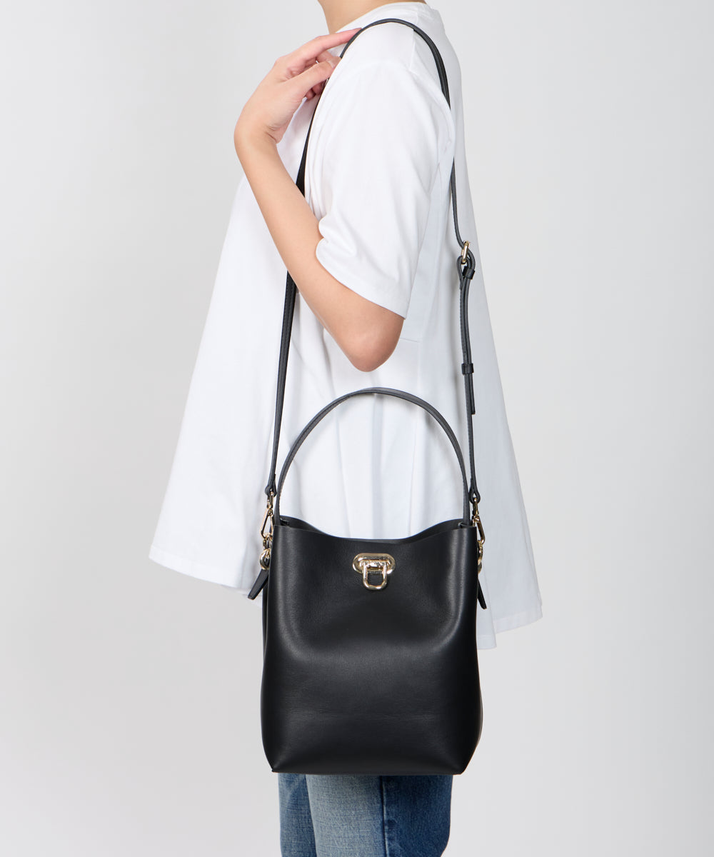 PELLICO BAG | ANELLI TURN LOCK GRANDE バッグ BLACK - アマン