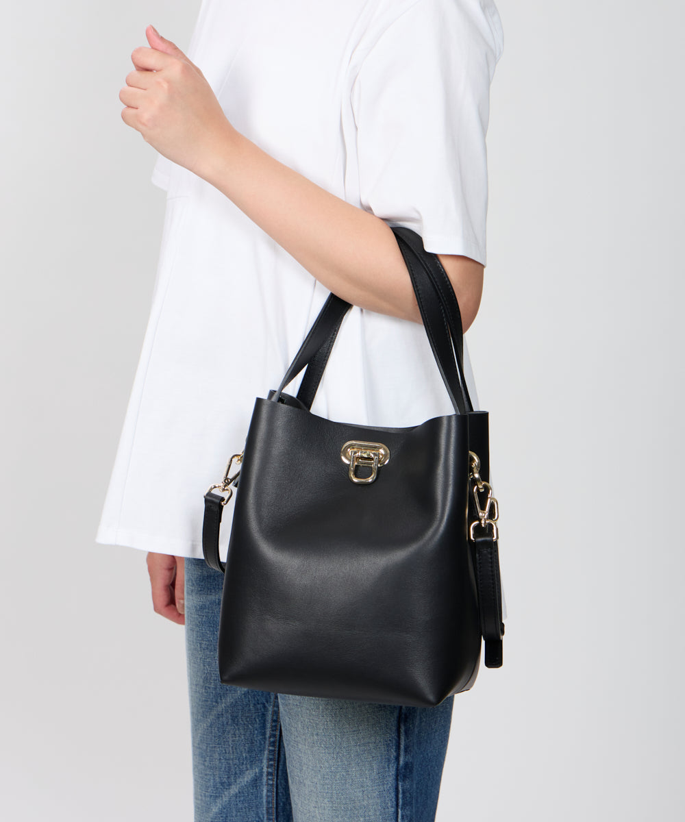 PELLICO BAG | ANELLI TURN LOCK GRANDE バッグ BLACK - アマン