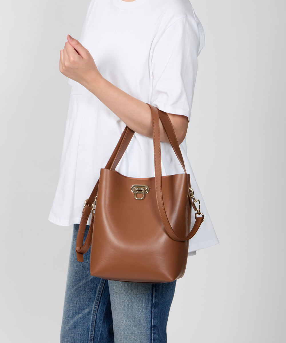 PELLICO BAG | ANELLI TURN LOCK GRANDE バッグ CAMEL - アマン