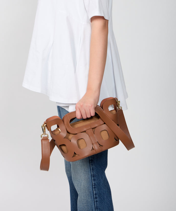 PELLICO BAG | ANELLI HANDLES MINI バッグ CAMEL - アマンオンライン