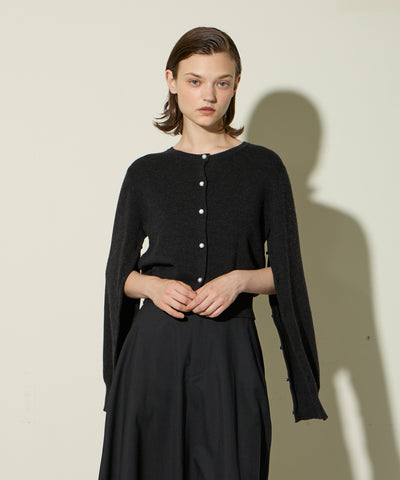 WASHABLE KNIT CARDIGAN WITH PEARL BOTTONS ニットカーディガン