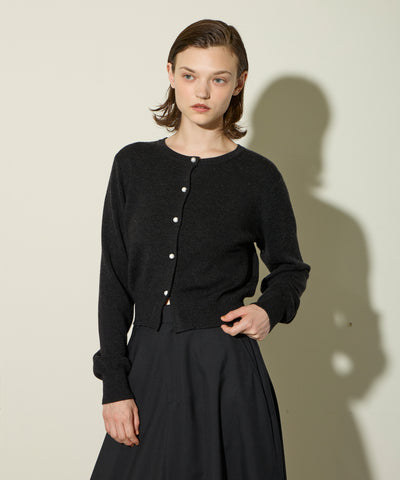 WASHABLE KNIT CARDIGAN WITH PEARL BOTTONS ニットカーディガン