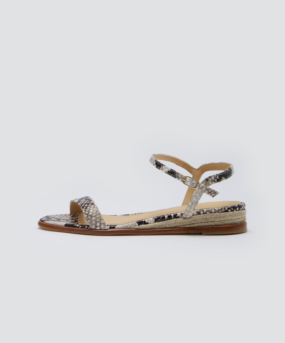 ACACIA サンダル 3.0cm PYTHON