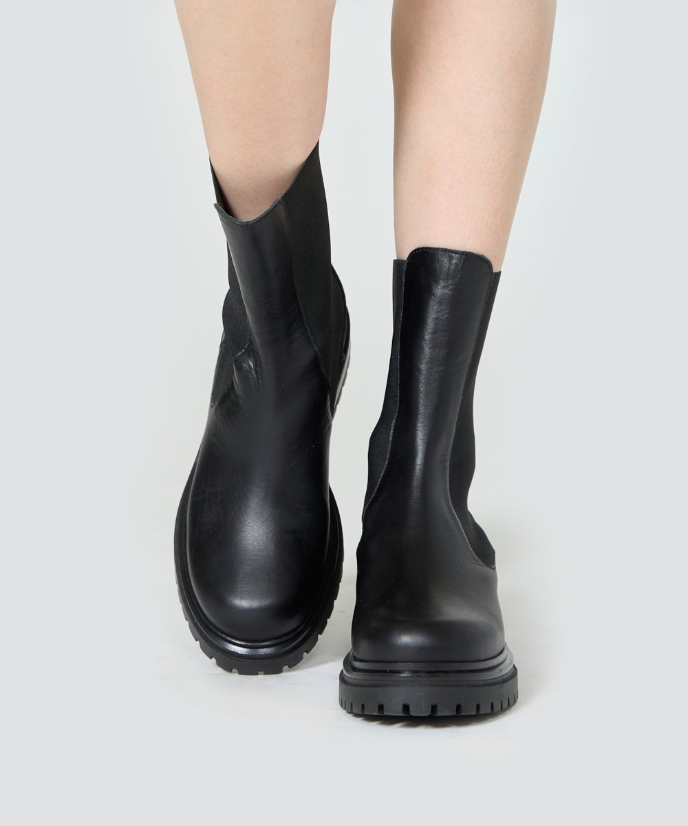 BURGOS サイドゴア ブーツ 4.0cm BLACK