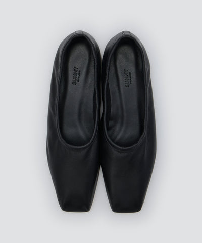 ESPIGA スムースレザー フラットシューズ 1.0cm BLACK