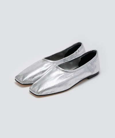 ESPIGA シュリンクメタリック フラットシューズ 1.0cm SILVER