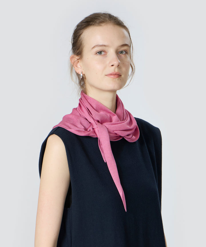 WB シルクトライアングルニットスカーフ PhloxPink (ピンク)